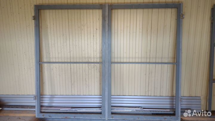 Дверь ворота