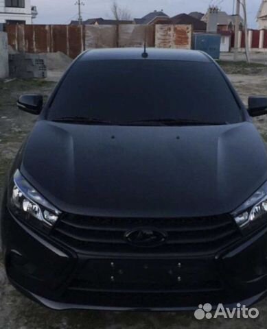 Накладки черный глянец на бампер vesta