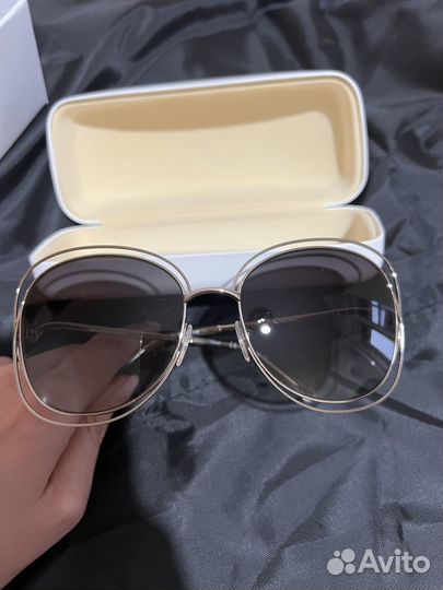 Солнцезащитные очки