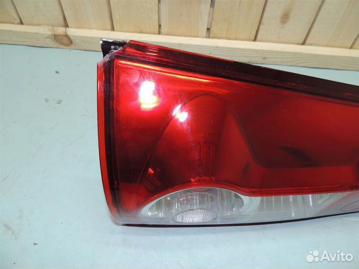 Фонарь левый LADA Largus I 2012