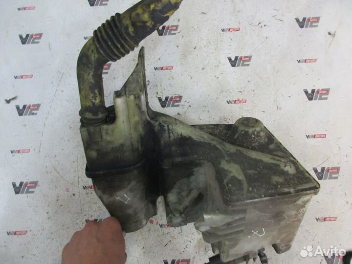 Бачок омывателя T5 7h0955453L