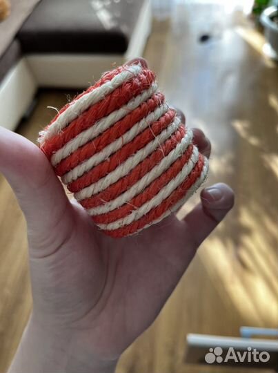 Игрушки для животных