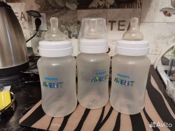 Бутылочки для кормления avent