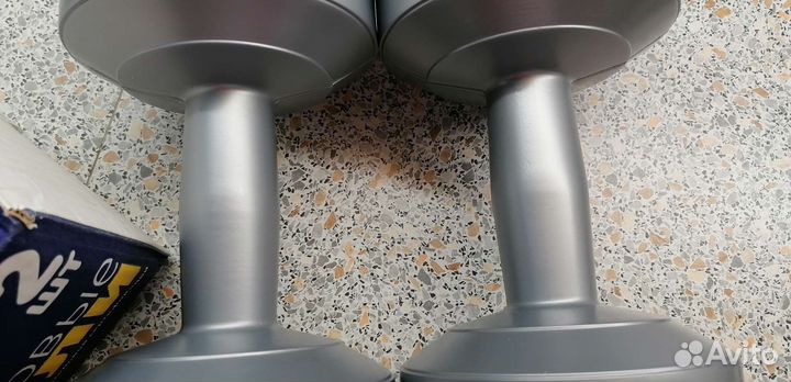 Гантели новые, 4кг, 2шт в коробке