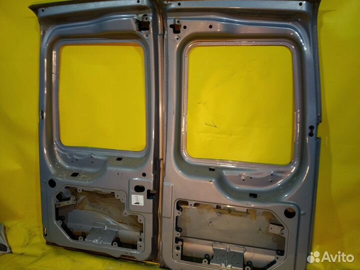 Двери задние распашные Ford tourneo connect Турне
