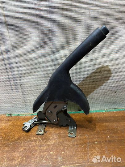 Ручка ручного тормоза Kia Picanto 1