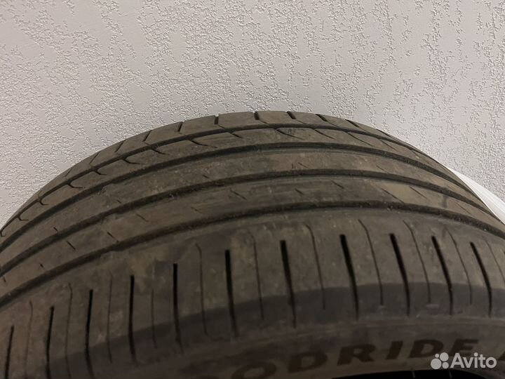 Goodride ST 303 245/40 R18