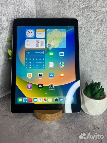 Apple iPad 2017 128Gb Wi-Fi+Cell Space Gray