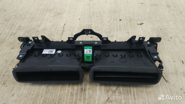 Дефлектор обдува салона Land Rover / Discovery Sport / L550