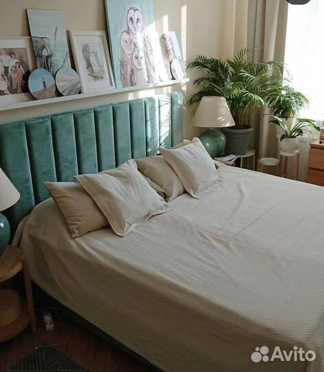 Кровать двухспальная. Бесплатная доставка