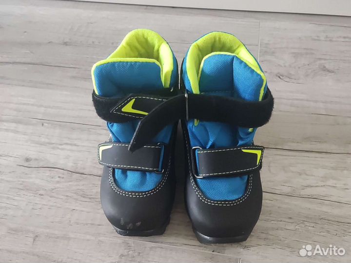 Лыжные ботинки + лыжи