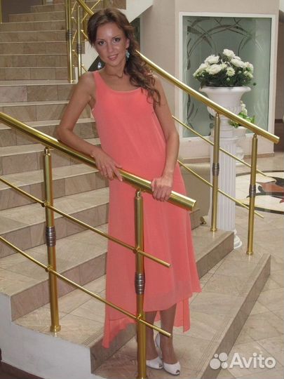 Нарядное платье