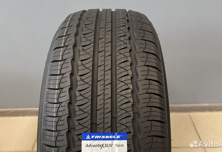 Triangle AdvanteX SUV TR259 215/65 R17 99V