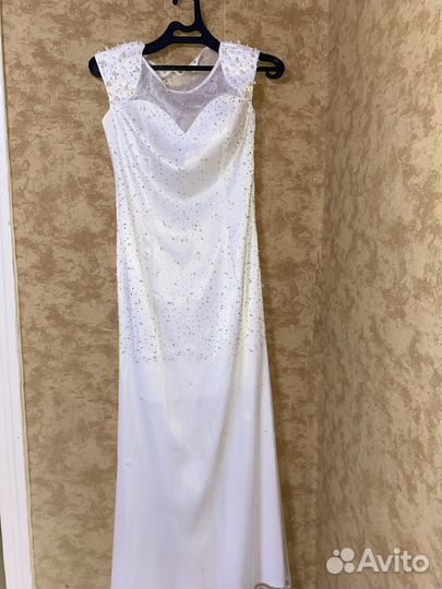 Нарядное платье