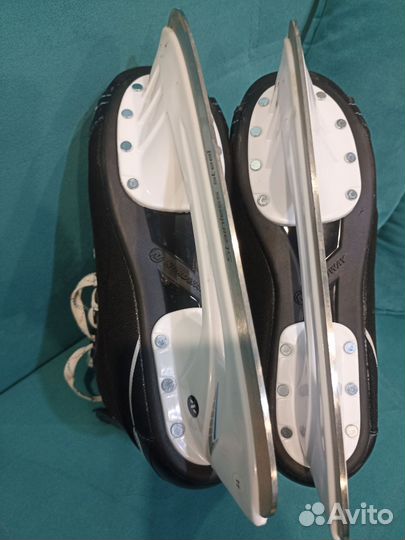 Коньки хоккейные 44 размер