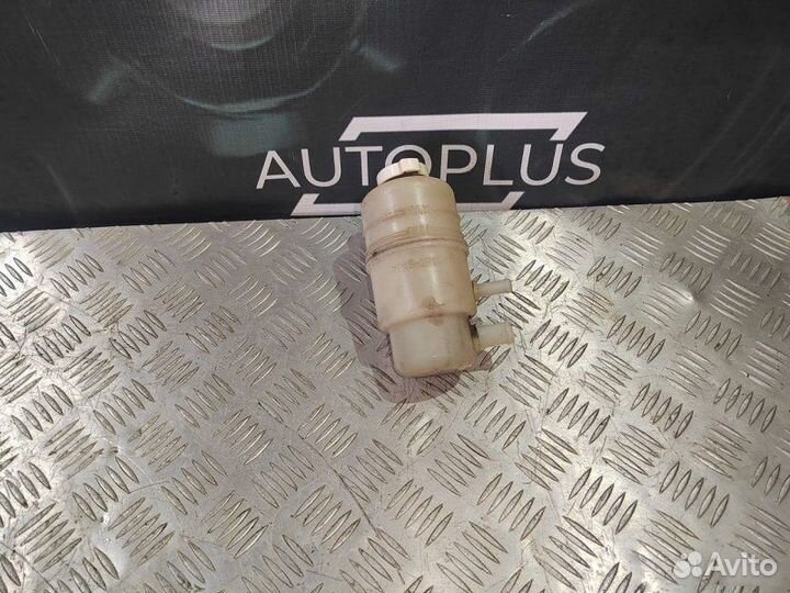 Бачок гур Mitsubishi Lancer 9 1.6 2000-2007