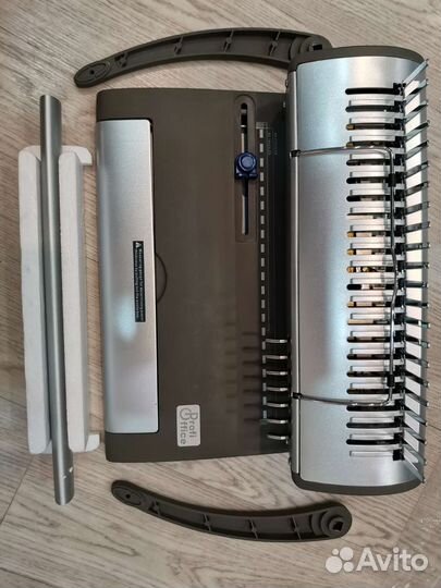 Брошюровщик Bindstream M16 Plus, А4