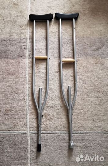 Костыли подмышечные