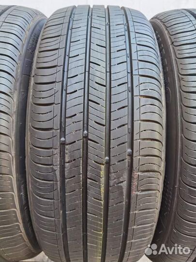 Kumho Solus TA31 215/55 R17 94V