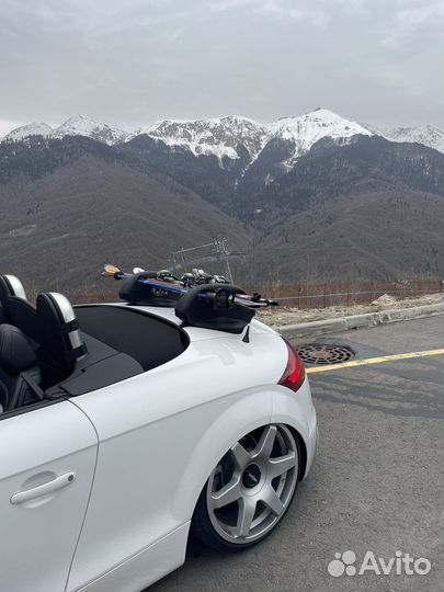 Магнитный багажник для лыж и сноубордов