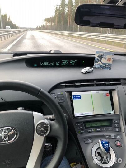 Магнитола Teyes Toyota Prius 3 XW30 Android