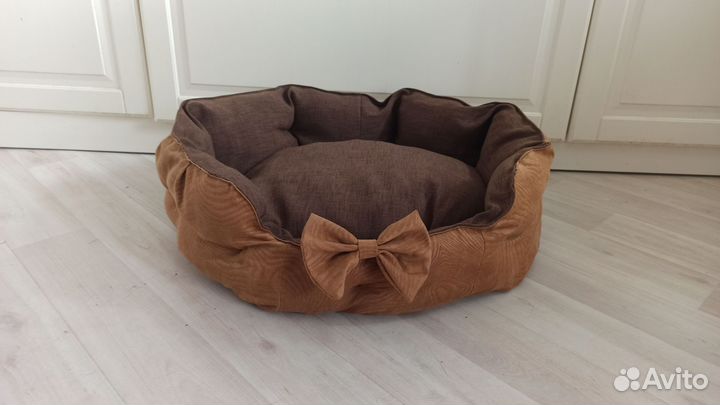 Лежанка для собак и кошек