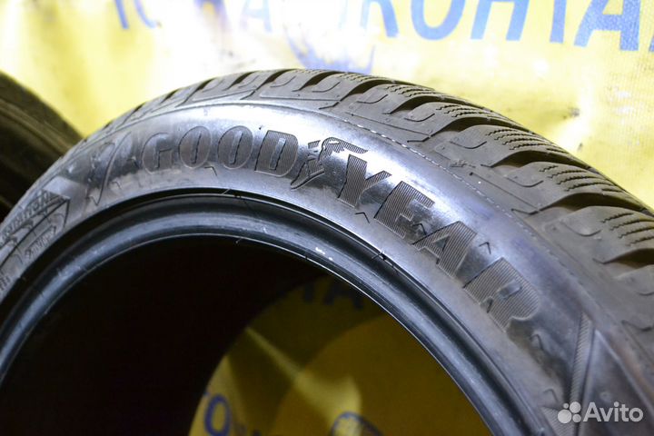 Goodyear UltraGrip Performance 245/45 R18