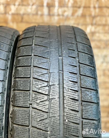 Bridgestone Blizzak Revo GZ 215/55 R16