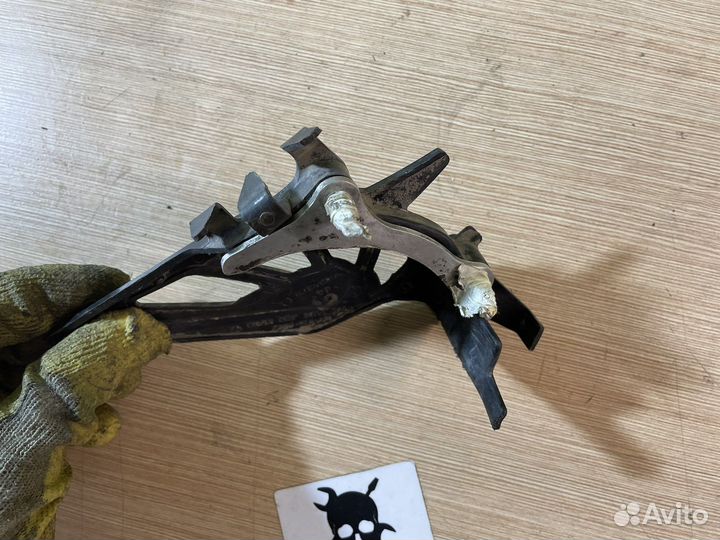 Защита ведущей звезды Honda CRF 250 R 2010-2013