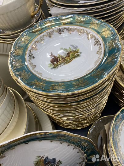Сервизы, салатники,тарелки,тортницы царская охота