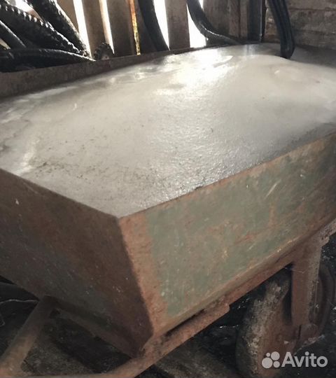 Тачка садовая строительная бу