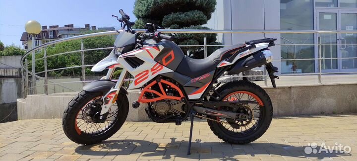 Мотоцикл Тур -эндуро Tekken250 с птс