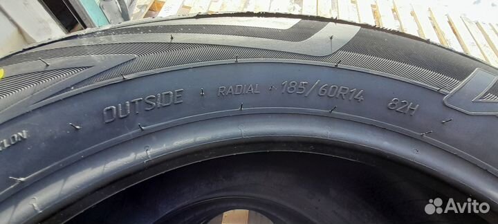 Viatti Strada Asimmetrico V-130 185/60 R14 82H