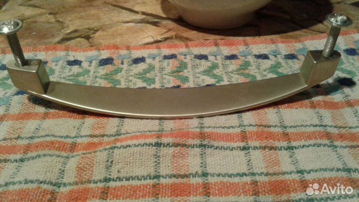 Мебельные ручки 128 мм