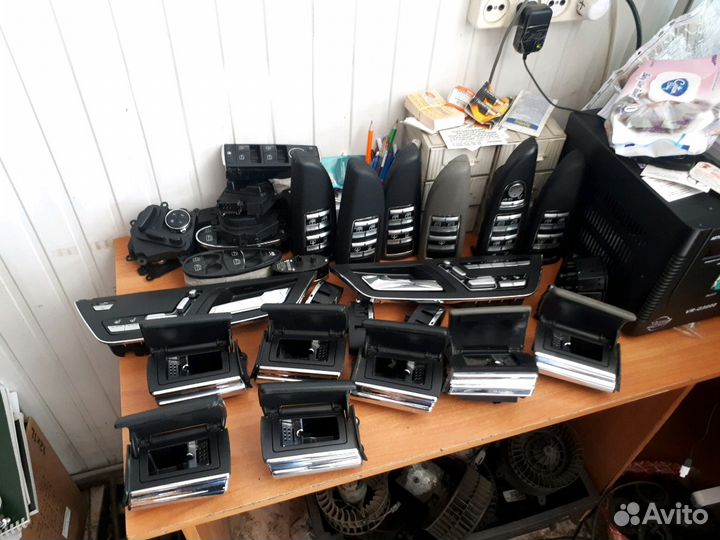 Пепельница на Мерседес W221