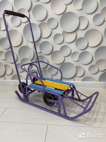 Детские санки на колесах