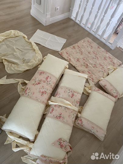 Бортики на детскую кроватку