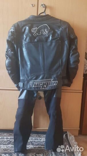 Мотоциклетный костюм