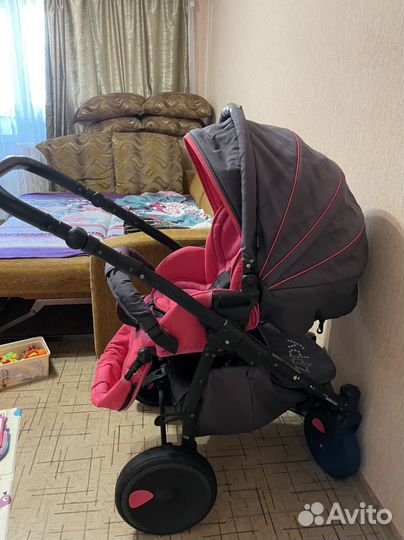 Коляска 3 в 1 Zippy Tutis