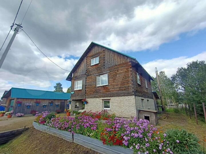 Дом 162 м² на участке 15 сот.