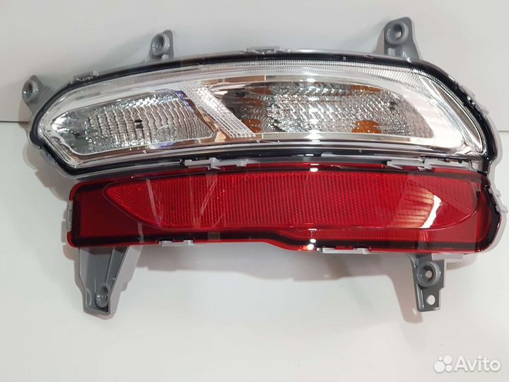 Фонарь Kia Sportage 4 зад прав новый оригинал