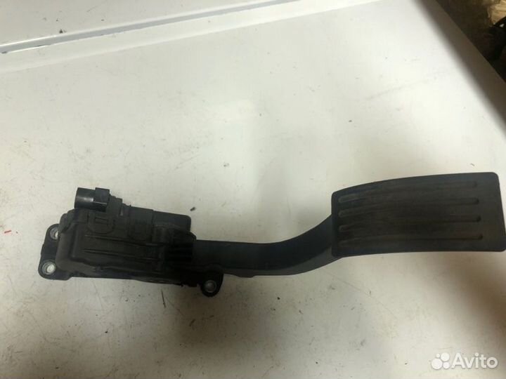 Педаль газа (электронная) Ford Mazda Volvo