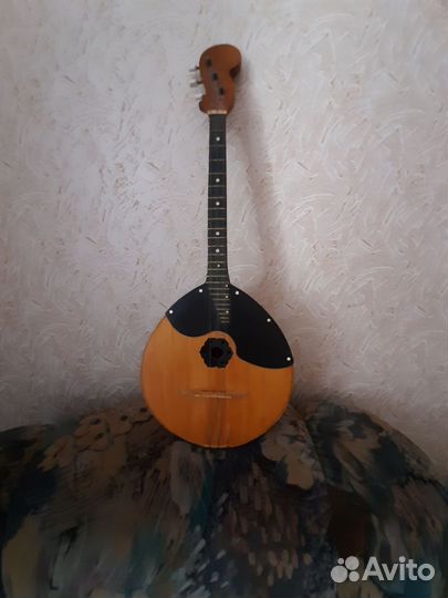 Домра малая