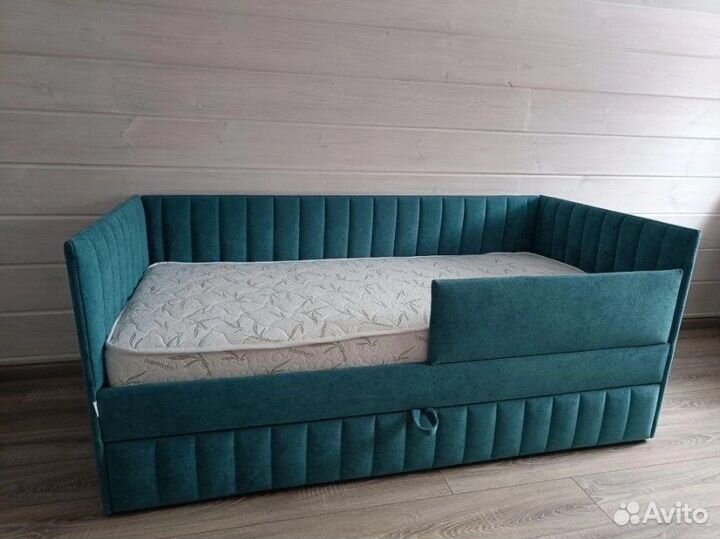 Кровать детская