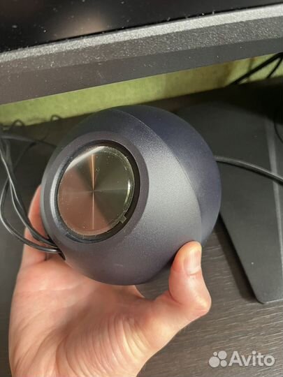 Колонки creative pebble v2