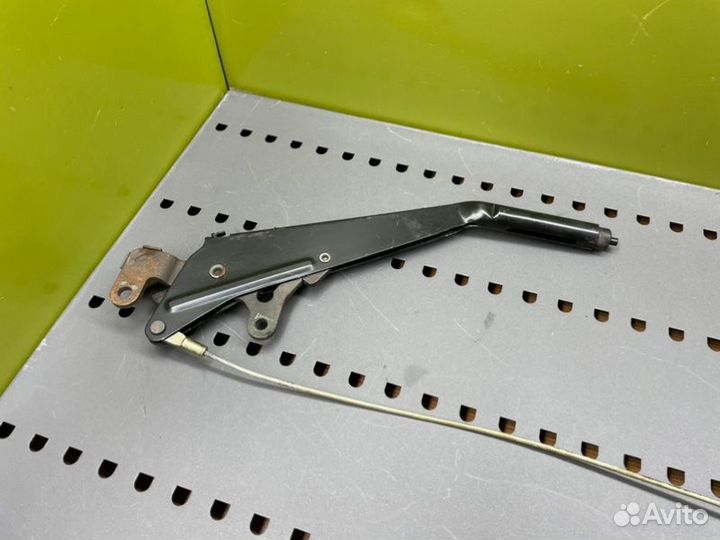 Ручник Mercedes-Benz 190 W201 OM601 2.0D 1992