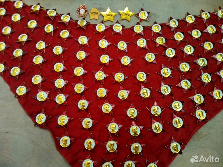 Значки СССР