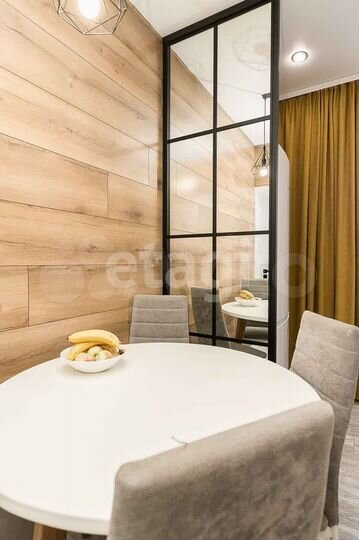 3-к. квартира, 76 м², 1/18 эт.