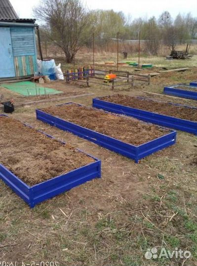 Грядка темно-красная 1м х 1м х 22см