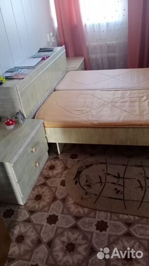 Спальный гарнитур бу